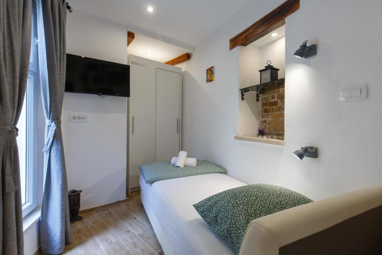 Stara Kala Varos Apartment Spalato Esterno foto
